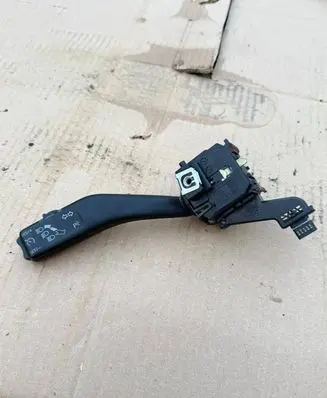 Skoda Octavia Mk2 (1Z) Indicator stalk 1K0953513F 01103511 10351171915999