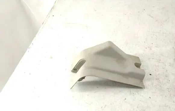 Mercedes-Benz R W251 Rear seat rail trim cover A2519354986 5479R04 358475