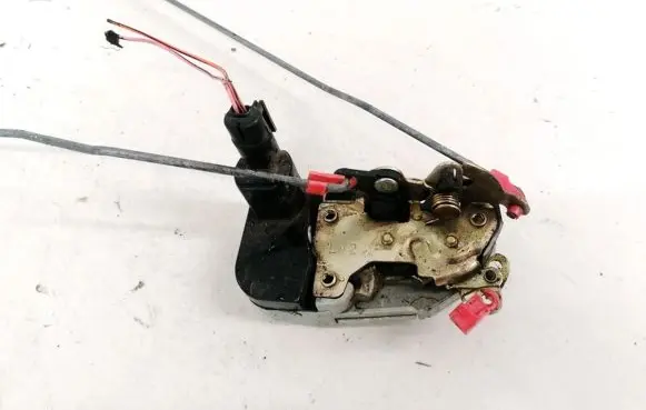 Chrysler Neon I Rear door lock