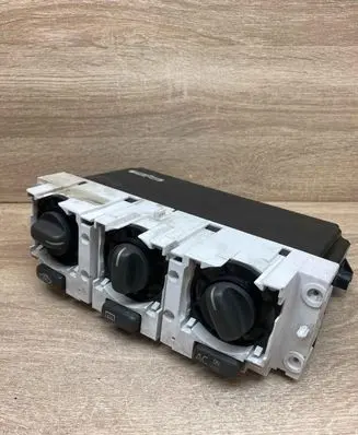 Volvo S40, V40 Climate control unit 806094 96W37K