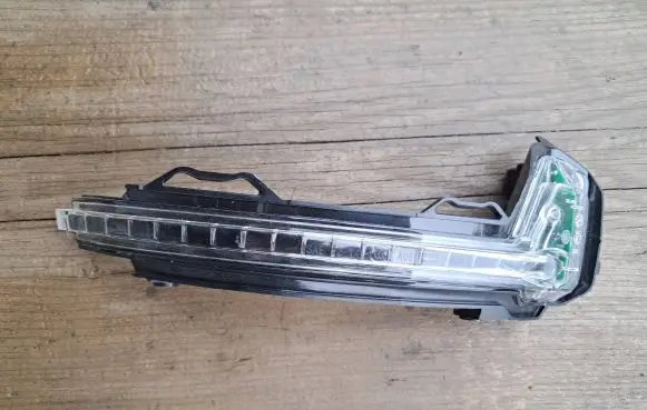Volkswagen Tiguan Mirror indicator light 5NA949102A
