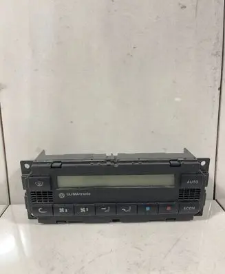 Volkswagen PASSAT B5 Climate control unit