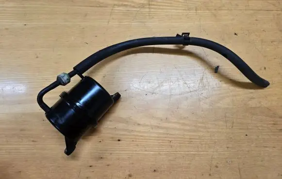 Mazda CX-7 Vacuum air tank PA66GF30