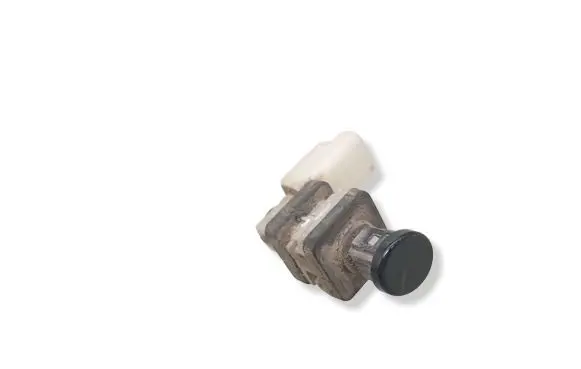 Peugeot 508 Tailgate opening switch 
