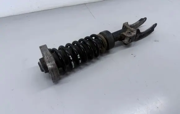 Volkswagen Touareg I Front shock absorber with coil spring 7L6412021M 7L6413031L 804900558058