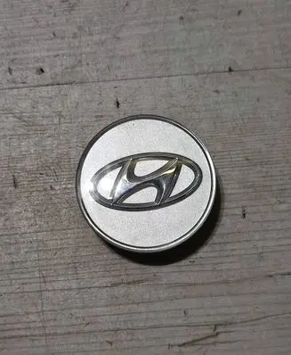 Hyundai Kona I Original wheel cap 529603K210 529603S110