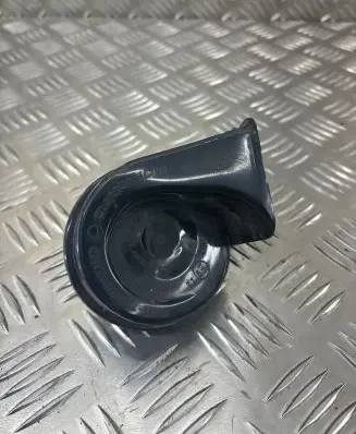 Audi A7 S7 4G Horn signal 4g0951221