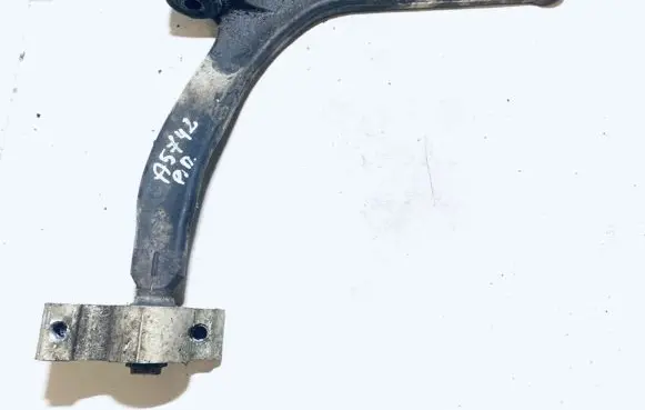 Peugeot 406 Front lower control arm/wishbone