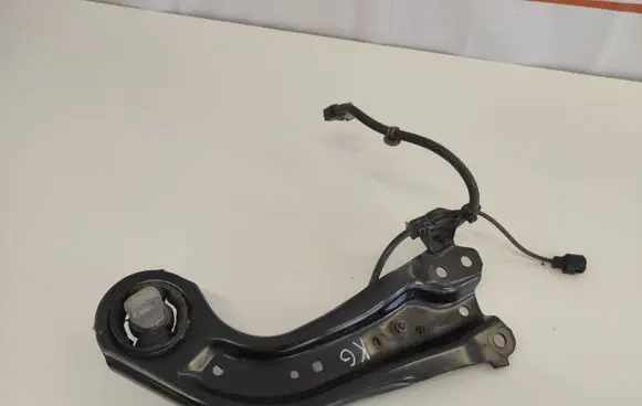 Toyota RAV 4 (XA50) Rear upper control arm/wishbone