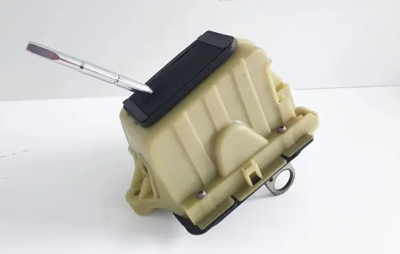 Mercedes-Benz C W204 Gear shifter/selector A2042677524