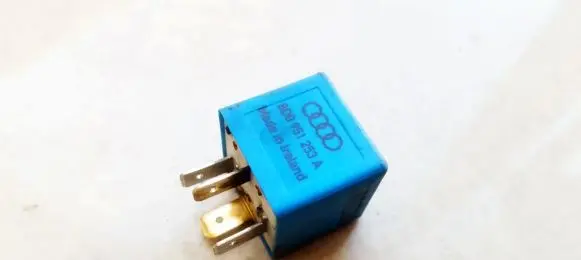 Audi A6 S6 C5 4B Other relay 8D0951253A