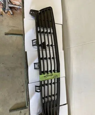 Opel Meriva A Front bumper lower grill 13193495 475498858