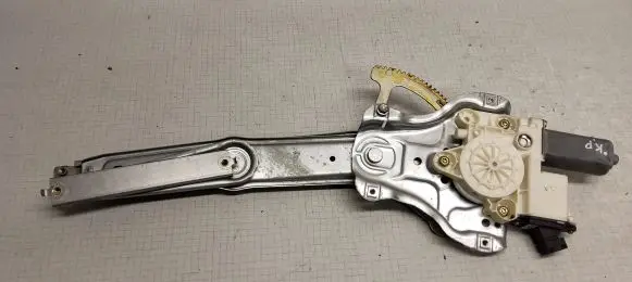 Toyota Corolla E120 E130 Front door window regulator motor 992045100 PA6GF40 PBTGF20