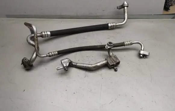 Air conditioning (A/C) pipe/hose
