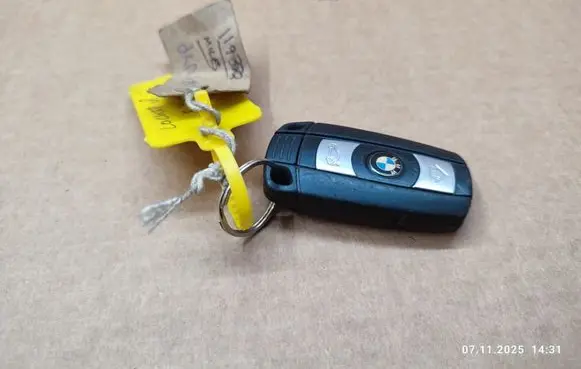 BMW X6 E71 Ignition key/card 