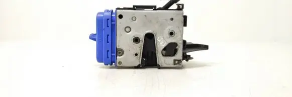Audi A3 S3 8L Rear door lock 8D0839016A