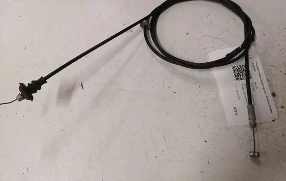 Mazda 5 Engine bonnet/hood lock release cable