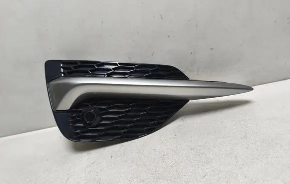 Nissan Qashqai Front bumper lower grill 62257HV20A