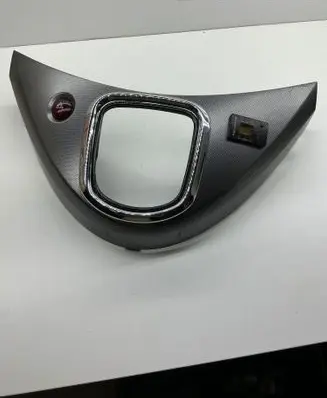 Mitsubishi Grandis Gear shifter surround trim plastic MN166423 51918