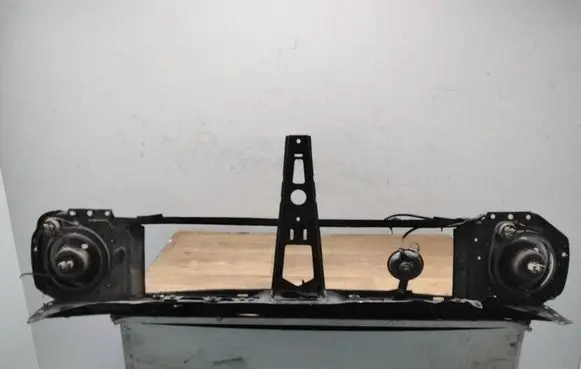 Volkswagen PASSAT B3 Front bodywork piece 