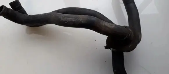 Audi A4 S4 B5 8D Engine coolant pipe/hose 8D0819371B