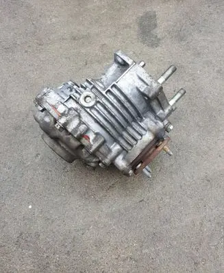 Toyota RAV 4 (XA30) Gearbox transfer box case W82