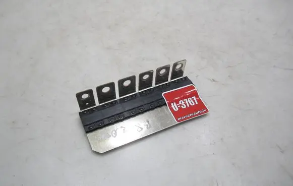 Volkswagen PASSAT B8 Fuse 5Q0937629C 06980053Z 54890600