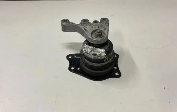 Seat Ibiza IV (6J,6P) Engine mount bracket 6Q0199185