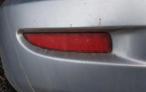 Mazda 3 I Rear tail light reflector