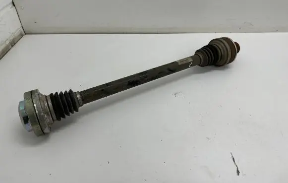 Volkswagen Touareg III Rear driveshaft 4M0501201D