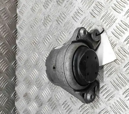 Mercedes-Benz E W213 Engine mount bracket A2132403900