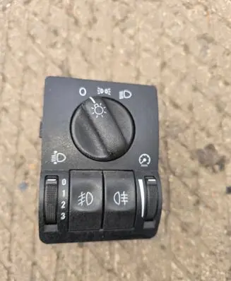 Opel Zafira A Light switch 09133249 09138347
