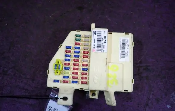 KIA Carens I Fuse box set 919501D510