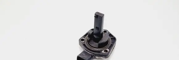 Volkswagen Golf V Oil level sensor 1J0907660C 6PR00807903