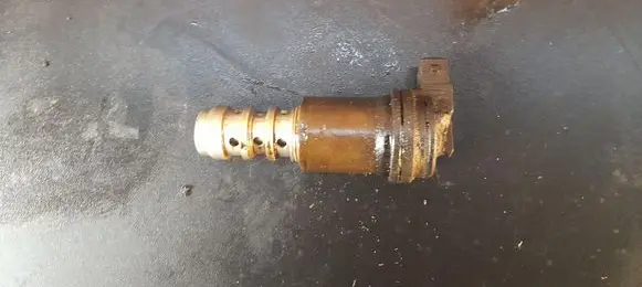 BMW 3 E46 Camshaft vanos timing valve 1707323