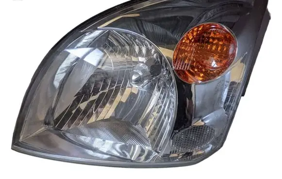 Toyota Land Cruiser (J120) Headlight/headlamp 811306A210