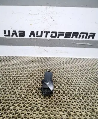 KIA Sportage Seat heating switch 4912011110 933403W900WK