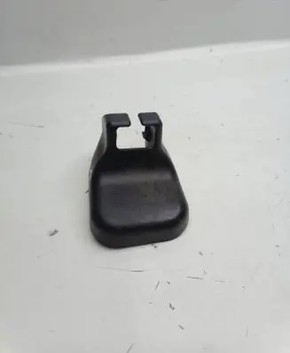 Subaru Impreza III Front passenger seat rail trim 64115FG060