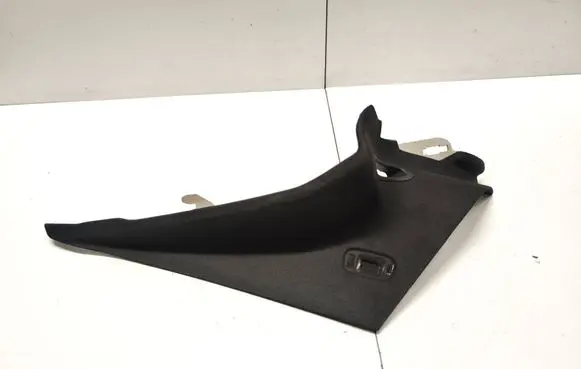 Mercedes-Benz C AMG W205 (C) pillar trim a2056907625