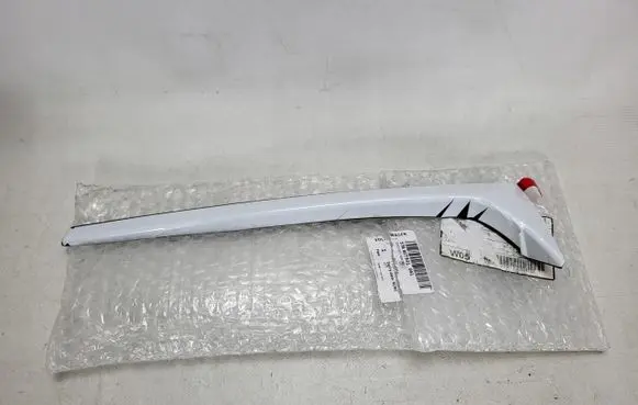 Skoda Karoq Rear window tailgate spoiler 57A827931