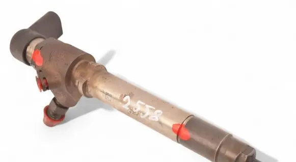 Fuel injector