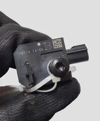 Opel Astra K Airbag deployment crash/impact sensor 13504470