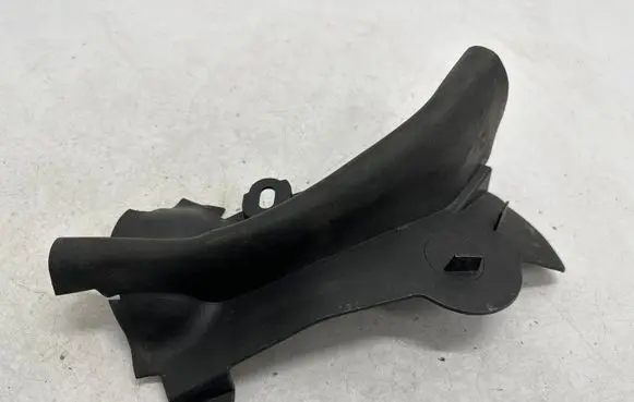BMW 5 G30 G31 Other engine bay part 7349602