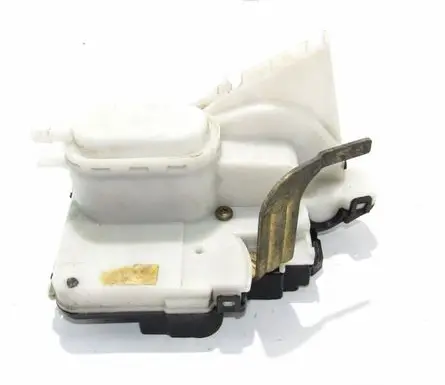 Volkswagen Polo III 6N 6N2 6NF Rear door lock 6K4839015F