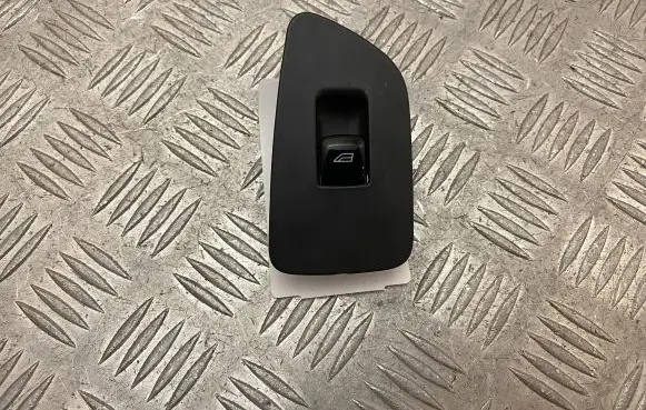 Volvo XC90 Electric window control switch 31376458