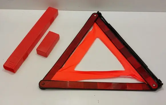 Skoda Octavia Mk2 (1Z) Emergency warning sign 27R032708