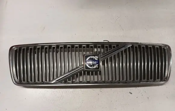 Volvo S80 Front bumper upper radiator grill 9178087