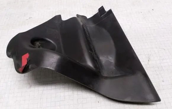 Volkswagen Transporter - Caravelle T5 Battery tray heat shield 7H0915437