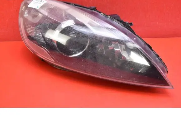 Volvo V40 Headlight/headlamp 31283333