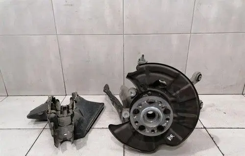 Mercedes-Benz S C217 Rear wheel bearing hub A2223501041